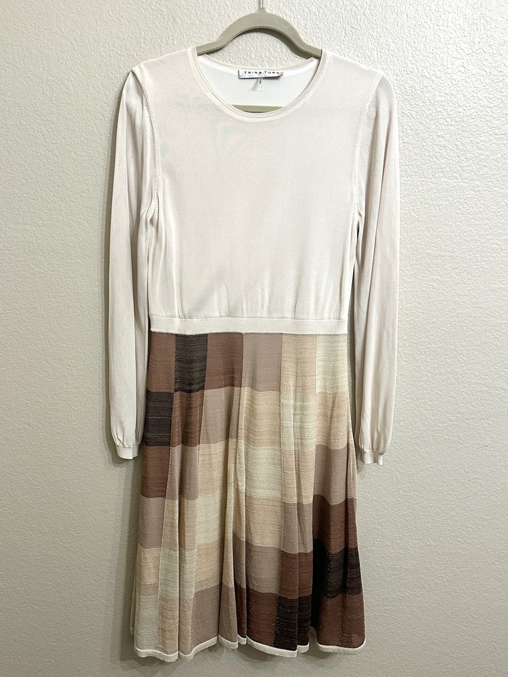 Trina Turk Metallic Colorblock Knit Midi Dress Ivory Brown M